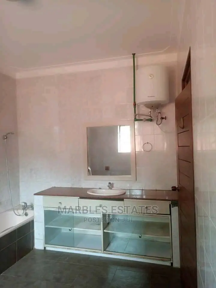 6bdrm Mansion in Kololo, Central Division for rent