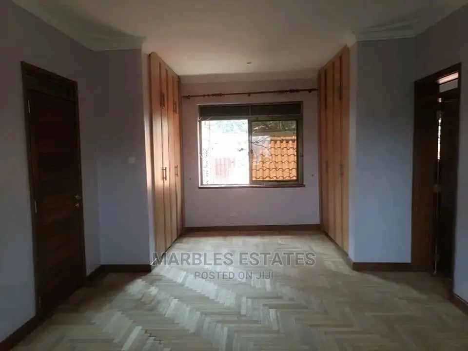 6bdrm Mansion in Kololo, Central Division for rent