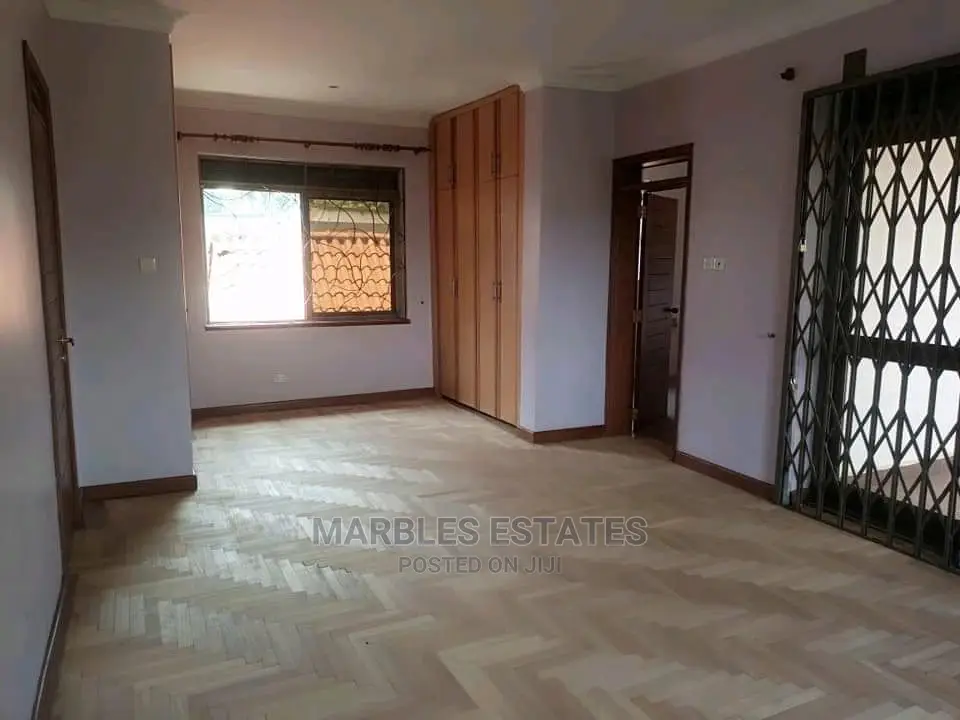 6bdrm Mansion in Kololo, Central Division for rent