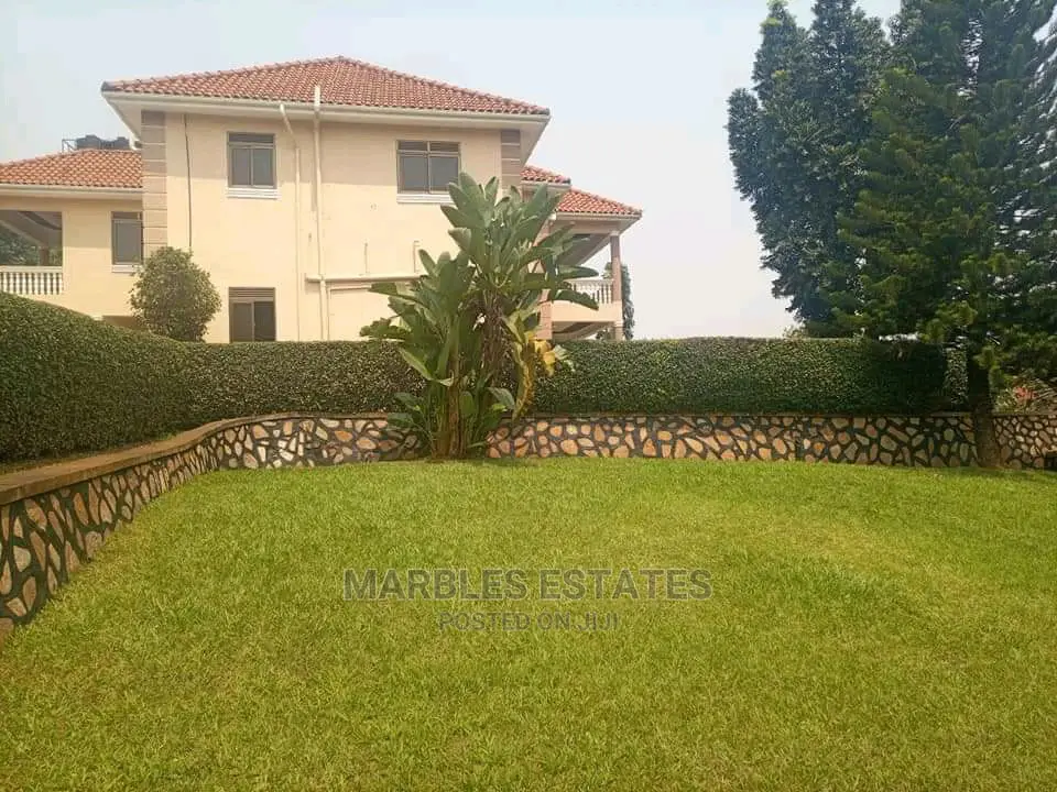 6bdrm Mansion in Kololo, Central Division for rent