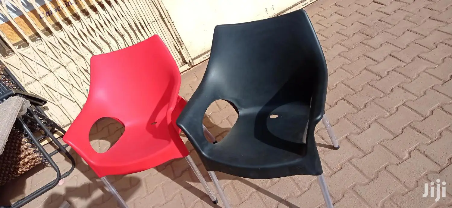 Brand New Plastic Chairs With Metal Stands