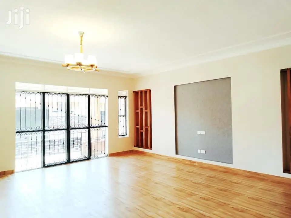 Kiira New Select Bungalow on Quick Sale