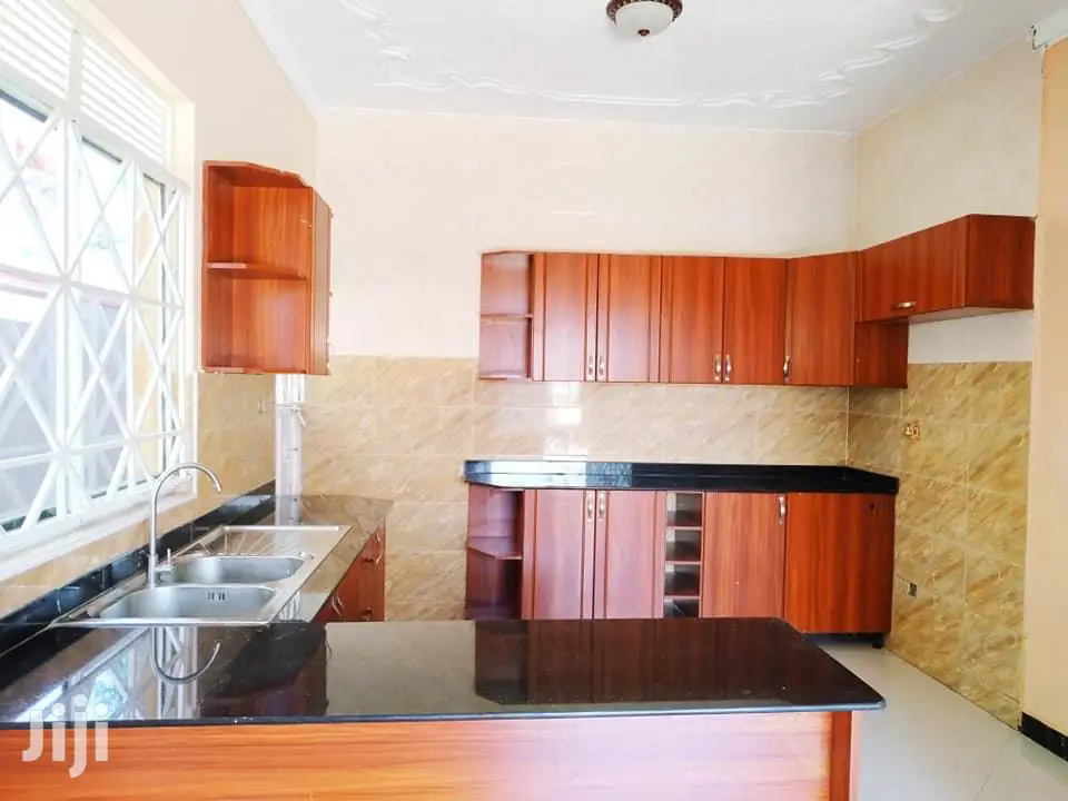 Kiira New Select Bungalow on Quick Sale