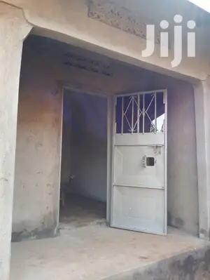 1 Bedroom House For Sale