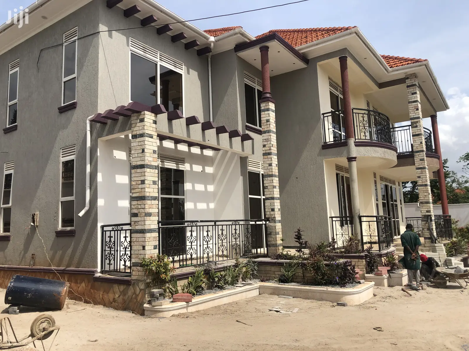 Kira Adorable Mansion on Sell