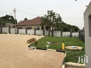 Kira Three Bedroom Condos With Best View on Sell