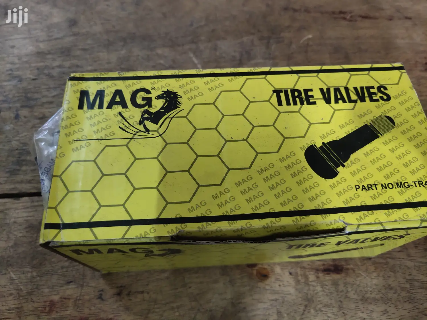 Tyre Valves Box