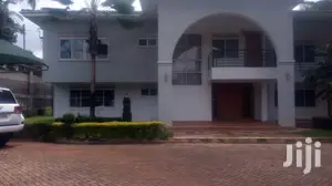 4 Bedroom Magnificent House In Kololo For Rent