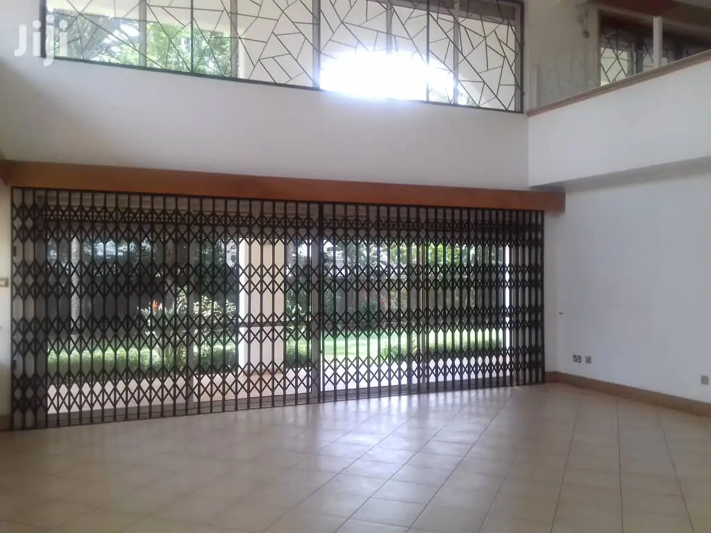 4 Bedroom Magnificent House In Kololo For Rent