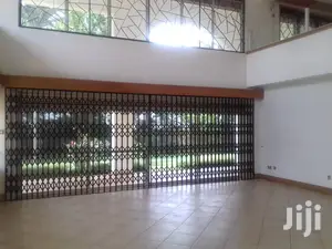 4 Bedroom Magnificent House In Kololo For Rent