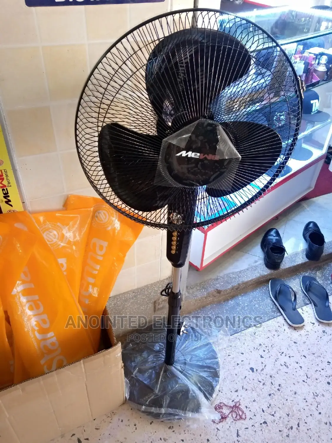 Standing Fan Black