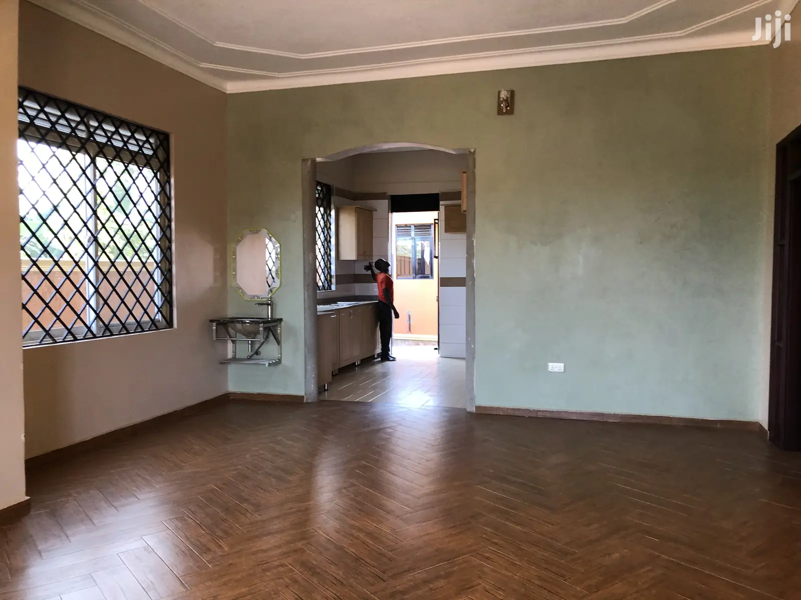 Five Star Apartments in Kisaasi on Sell