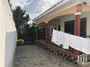 Bungalow in Kira on Quicksell