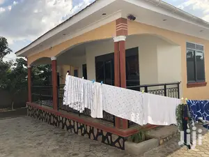 Bungalow in Kira on Quicksell
