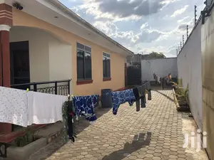 Bungalow in Kira on Quicksell