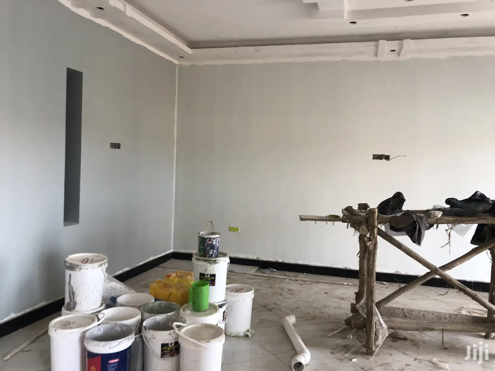 Kira Almost Finished Four Bedrooms Bungalow on Sell