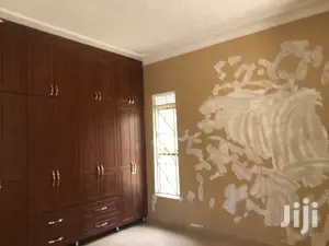 Kira Along Mamerito Tarmack Neighborhood House for Sale