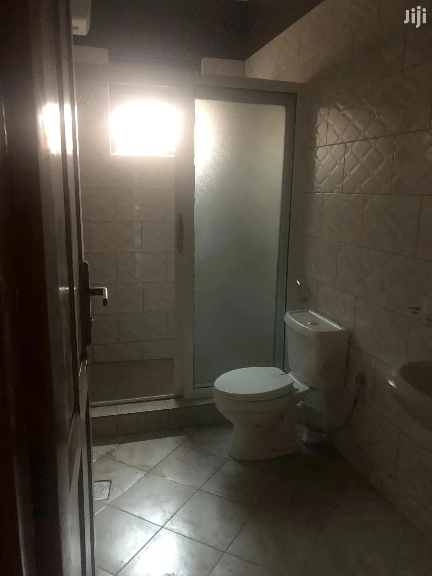 Modern Apartment In Kampala For Sale