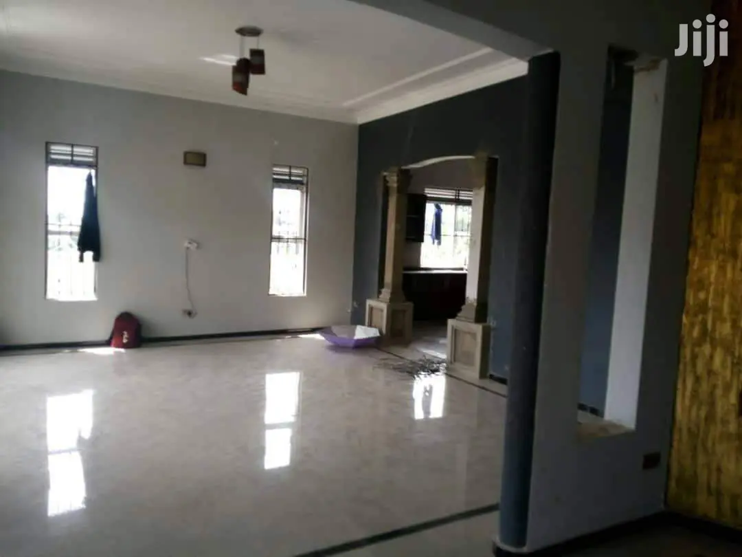 Grand Apartment Building in Najjera on Market