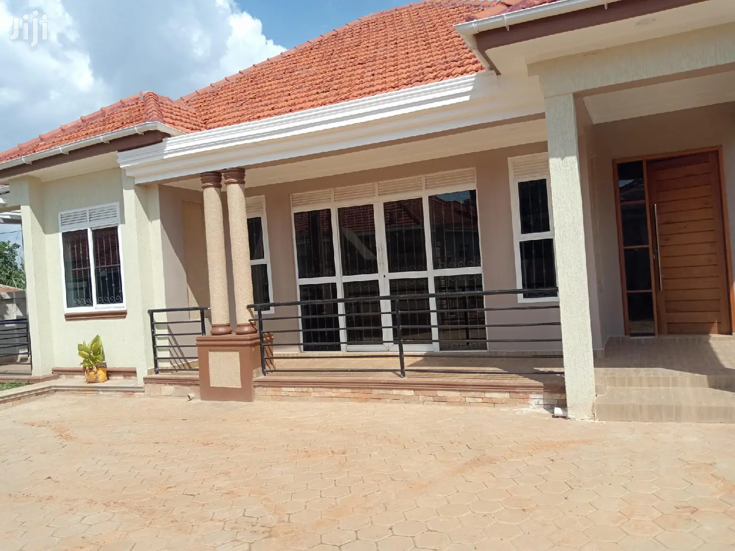 Kira Mamerito Road Bungaloo on Sale