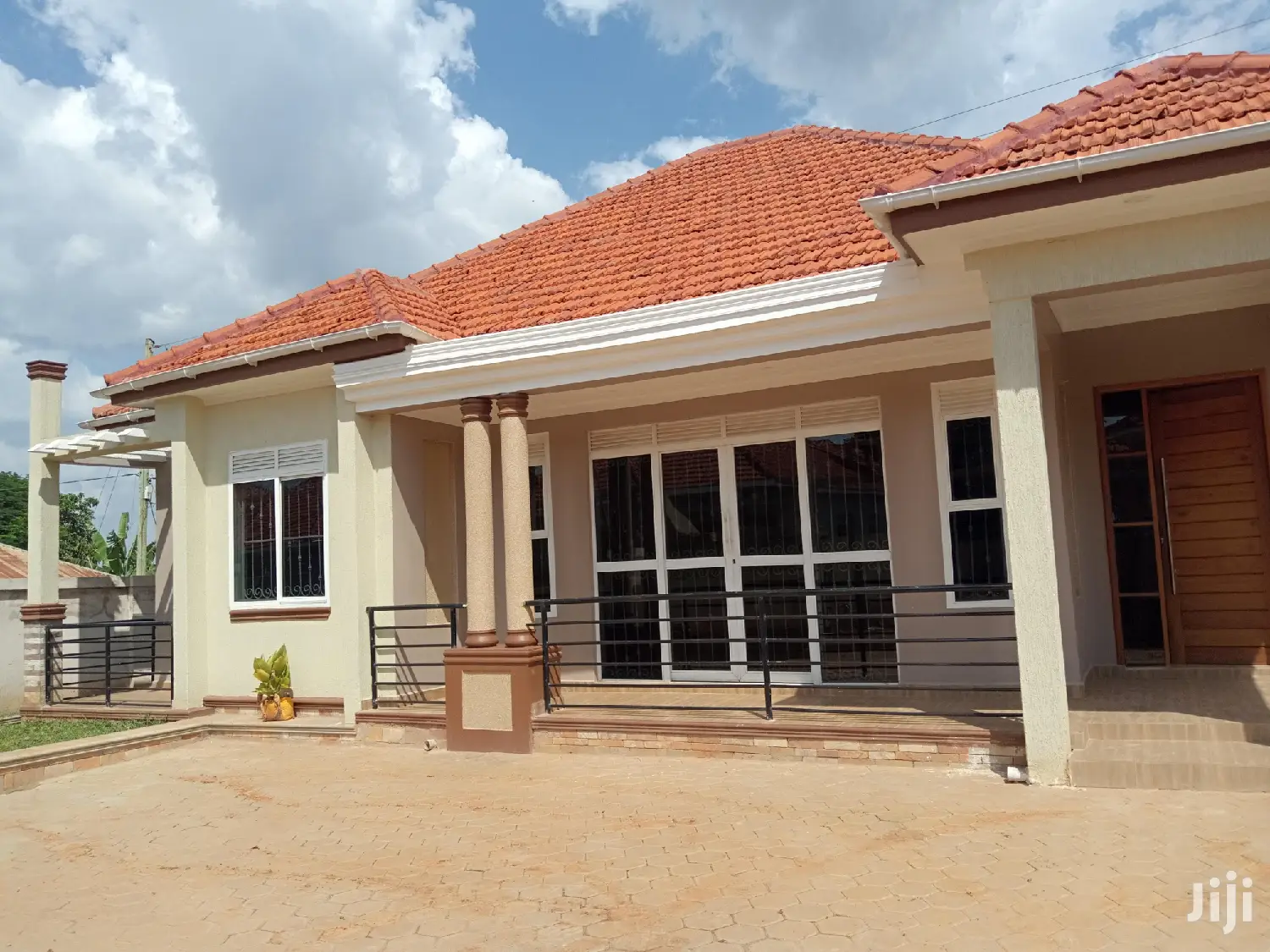 Kira Mamerito Road Bungaloo on Sale