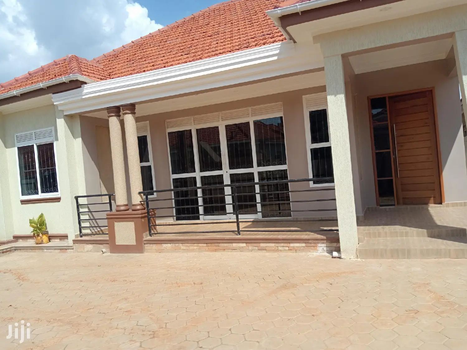 Kira Mamerito Road Bungaloo on Sale