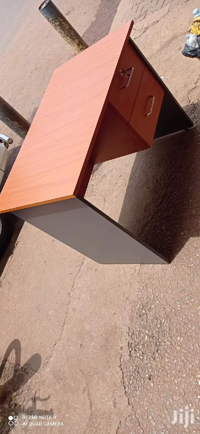 1meter Office Desk Brand New