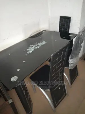 Dining Table 6seaters Chairs