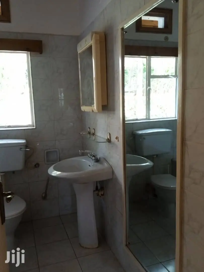Colonial Bungalow For Rent