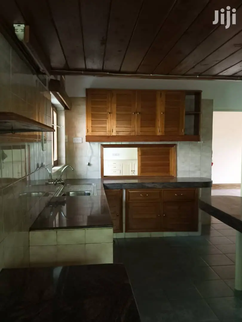 Colonial Bungalow For Rent