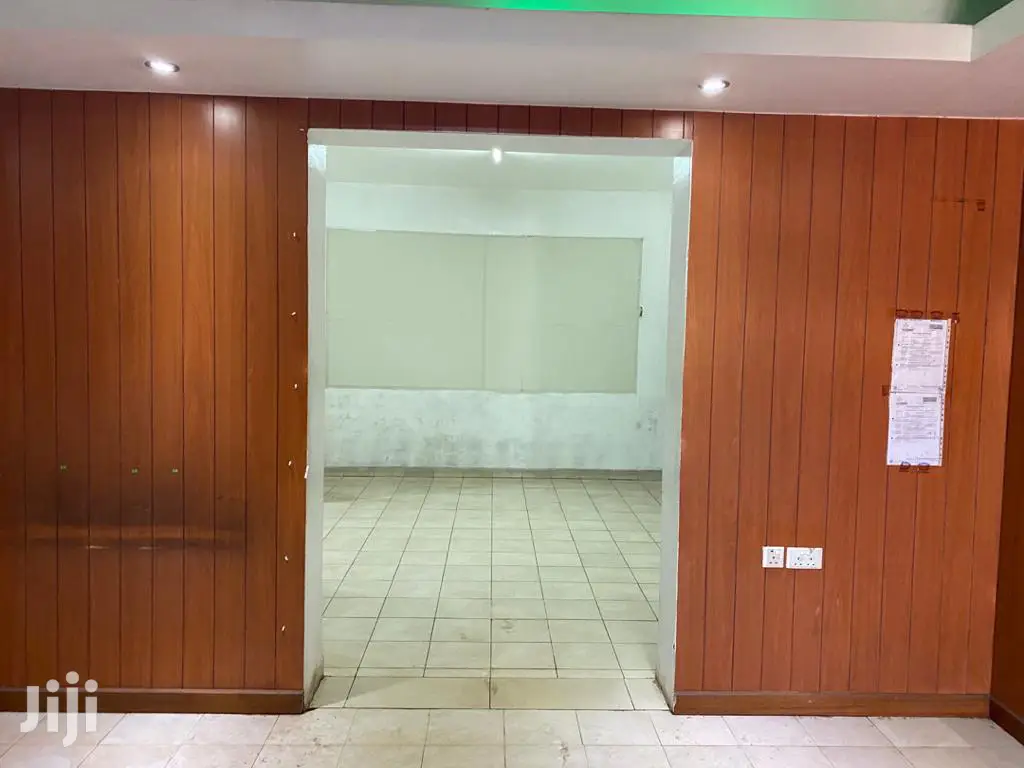 Showroom Outlet