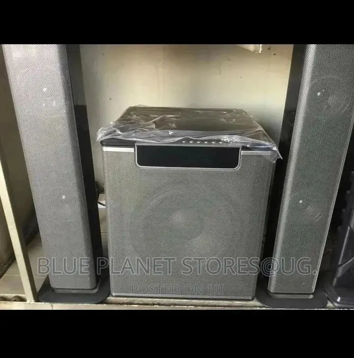 Smart Plus Multimedia Sound System.