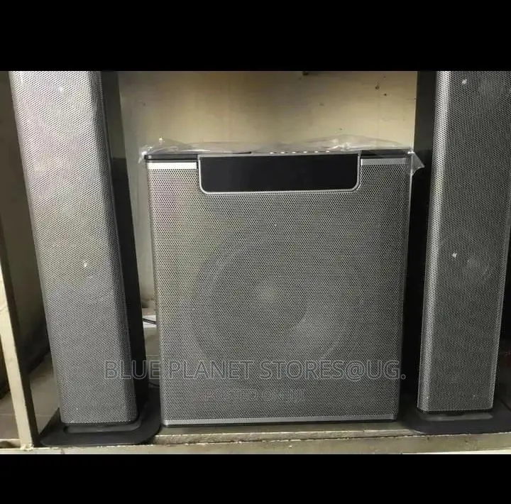 Smart Plus Multimedia Sound System.