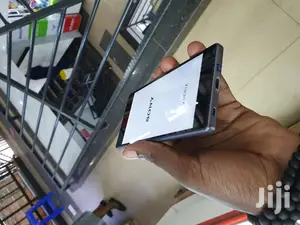 Sony Xperia Z5 32 GB Gray