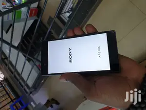 Sony Xperia Z5 32 GB Gray