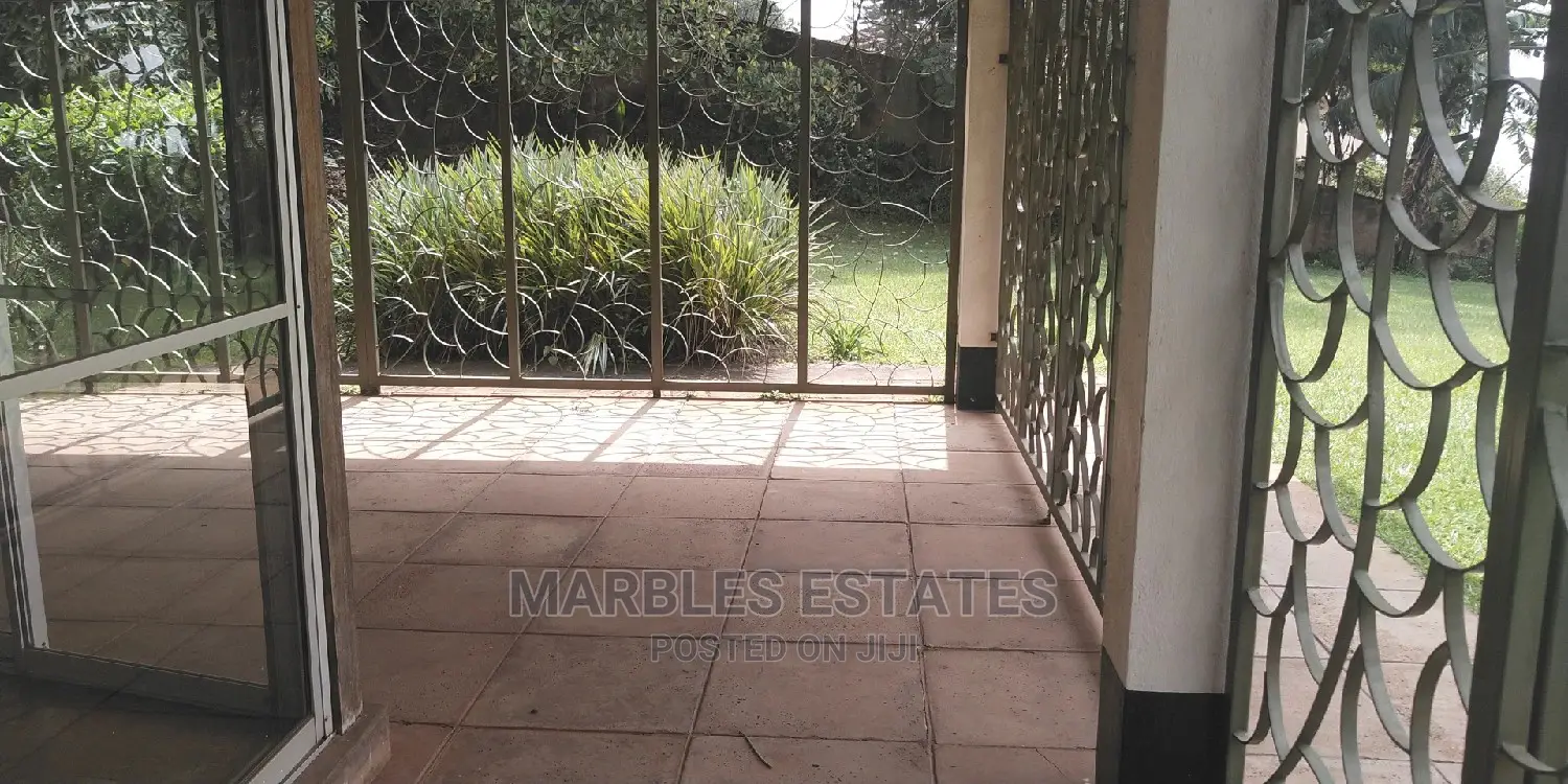 Nice Colonial House for Rent in Kololo
