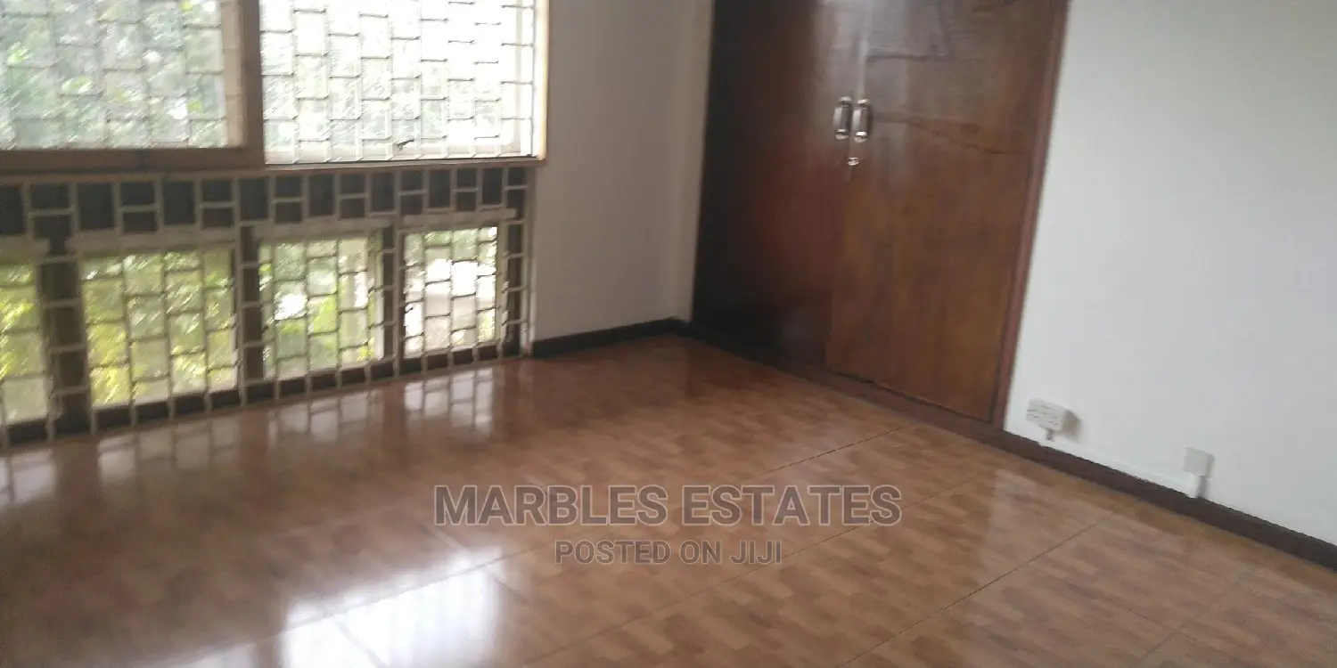 Nice Colonial House for Rent in Kololo