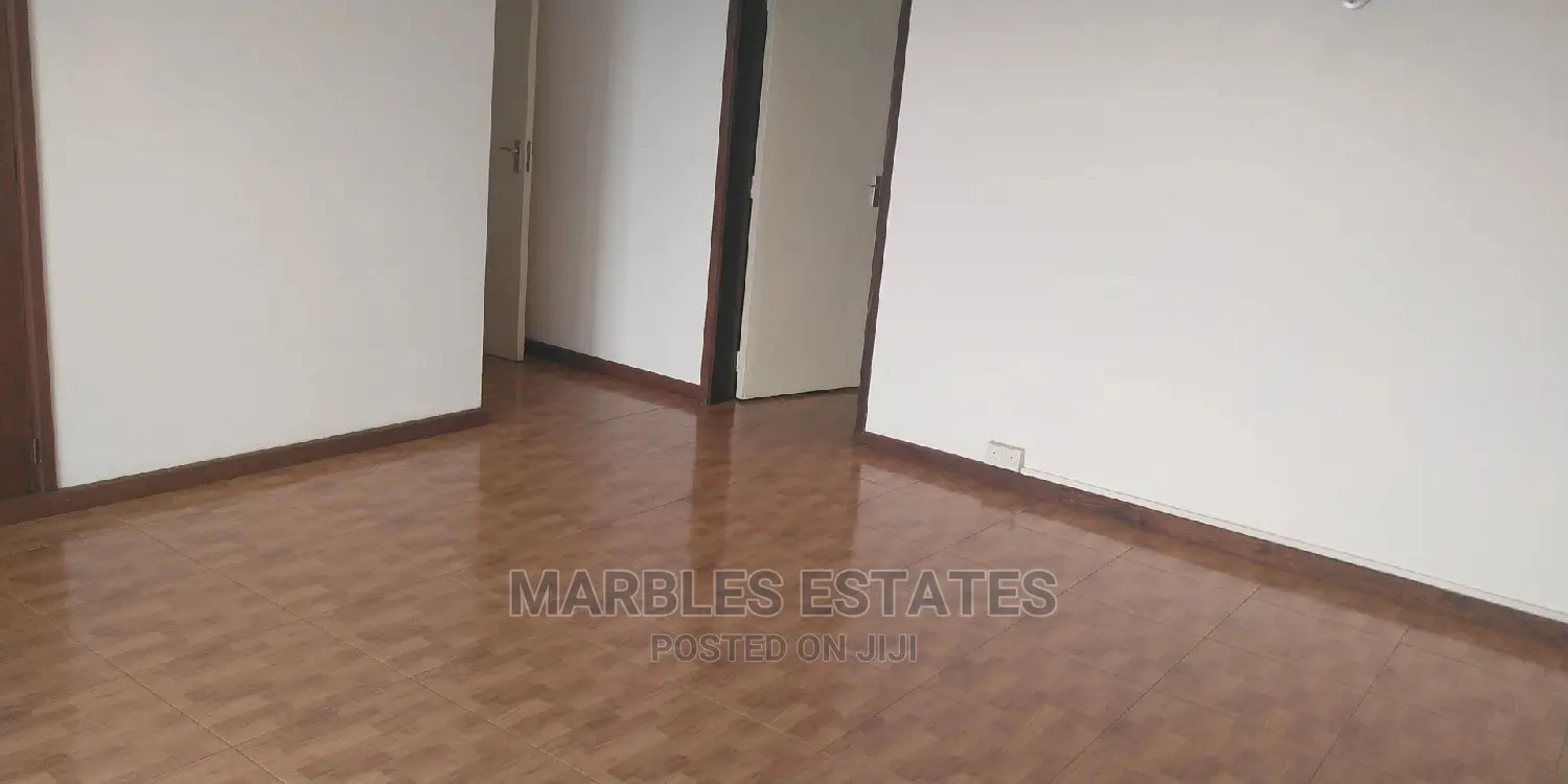 Nice Colonial House for Rent in Kololo