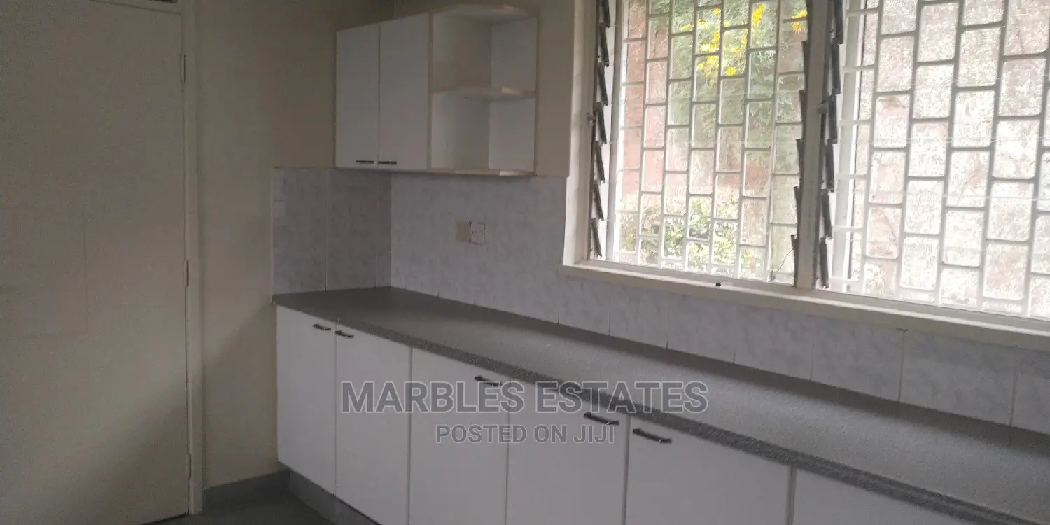 Nice Colonial House for Rent in Kololo