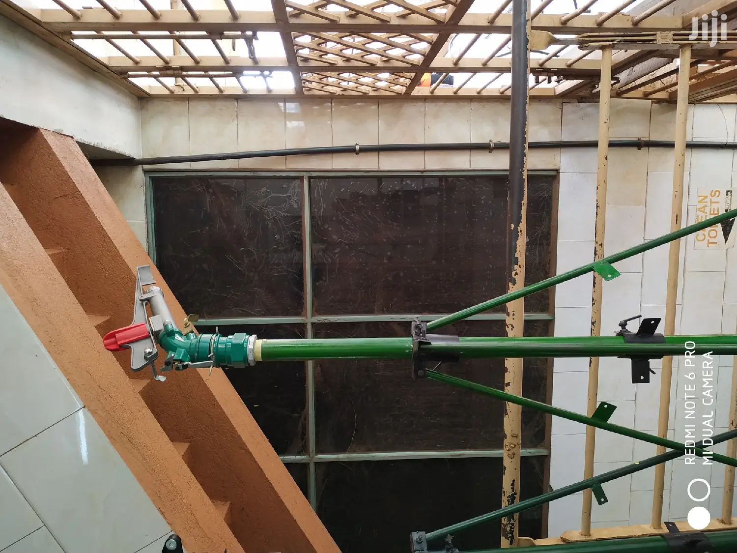 Sprinkler With Stand