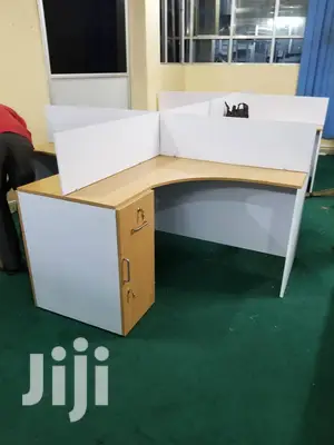 Work Stations/ Office Furniture