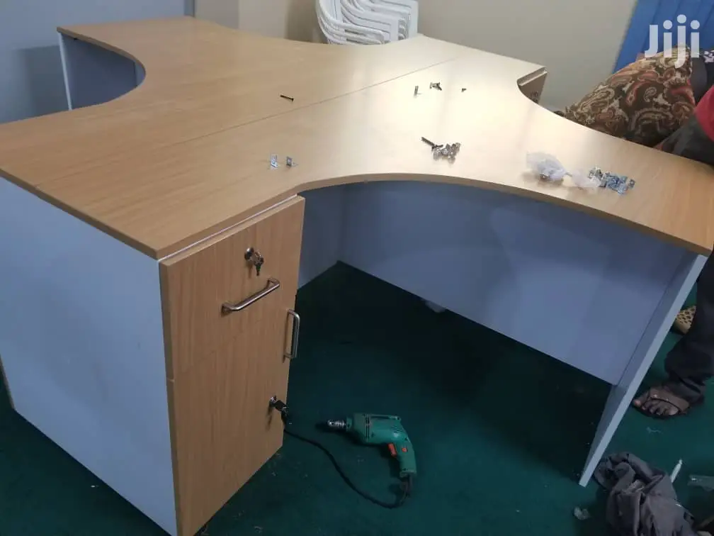 Work Stations/ Office Furniture