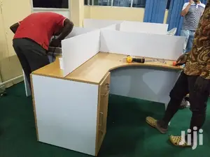 Work Stations/ Office Furniture