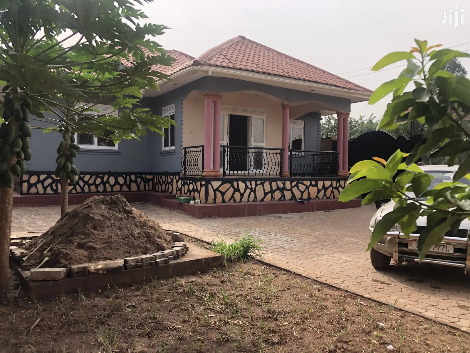 Najjera Pretty Four Bedrooms Bugaloo at Unbeatable Price