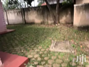Hot Deal 4 Bedroom Bungalow In Kira For Sale