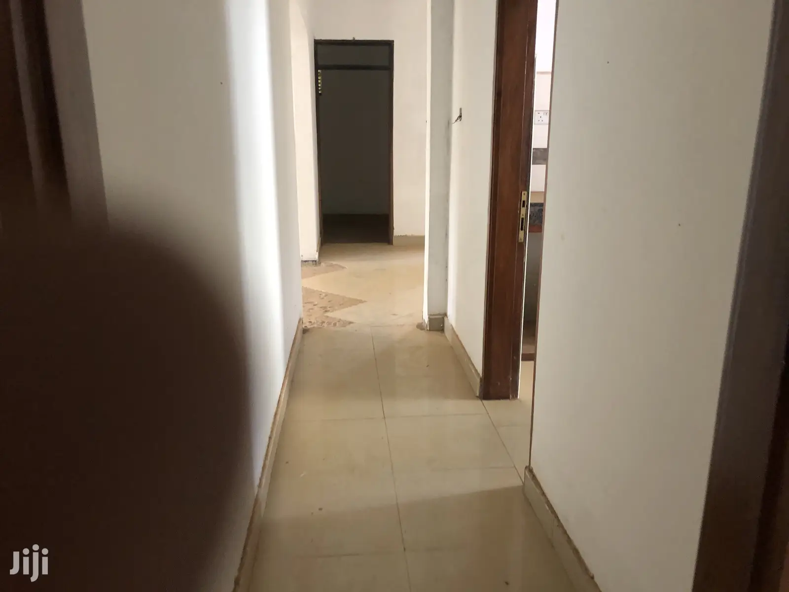 Hot Deal 4 Bedroom Bungalow In Kira For Sale