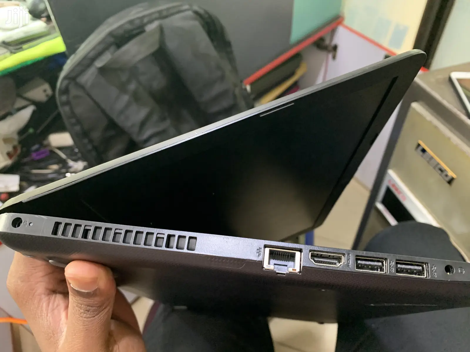 Laptop HP 15-Ra003nia 4GB Intel Celeron HDD 500GB