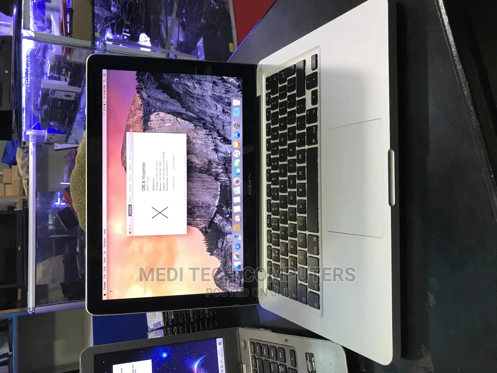 Laptop Apple MacBook Pro 4GB Intel Core I5 HDD 500GB