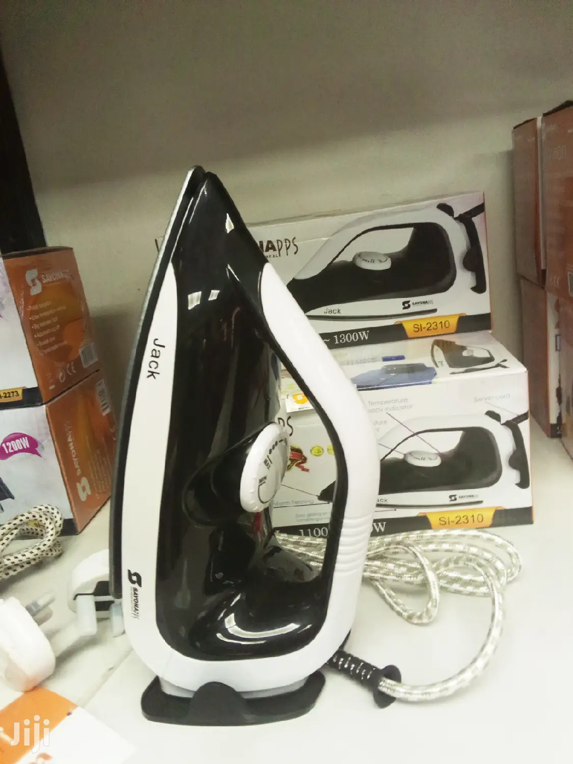 Sayonna Dry Iron