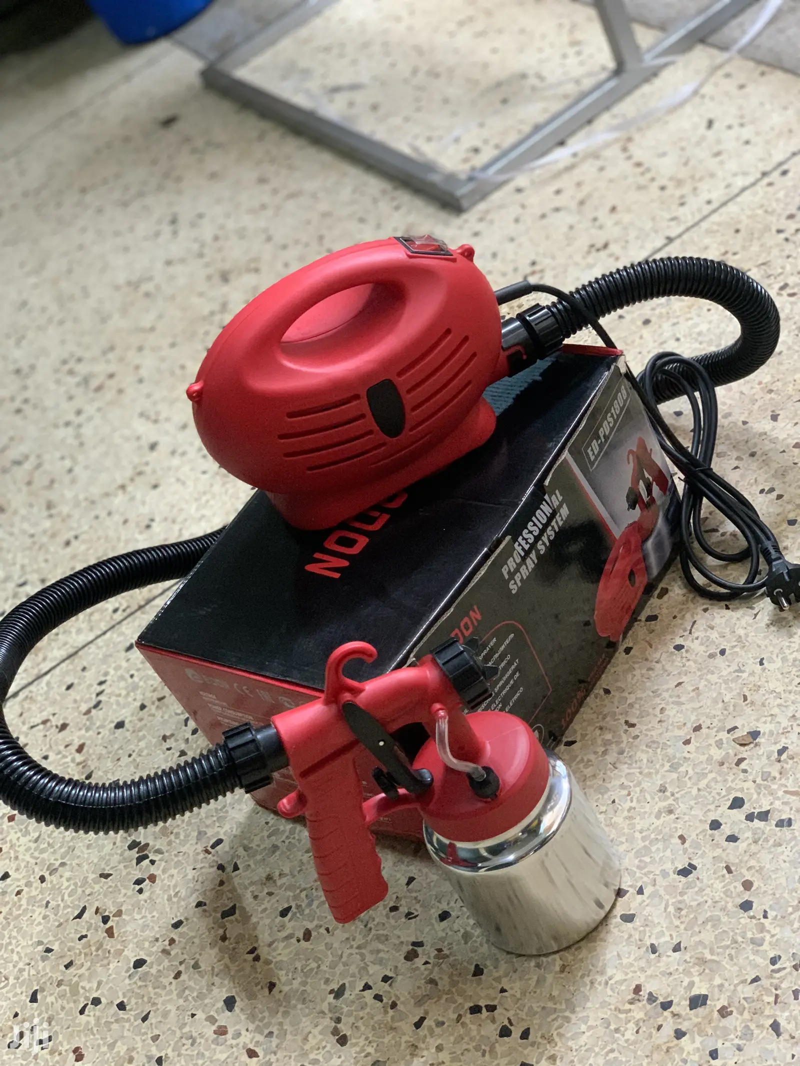 Portable Electric Compressor and Gun Set
